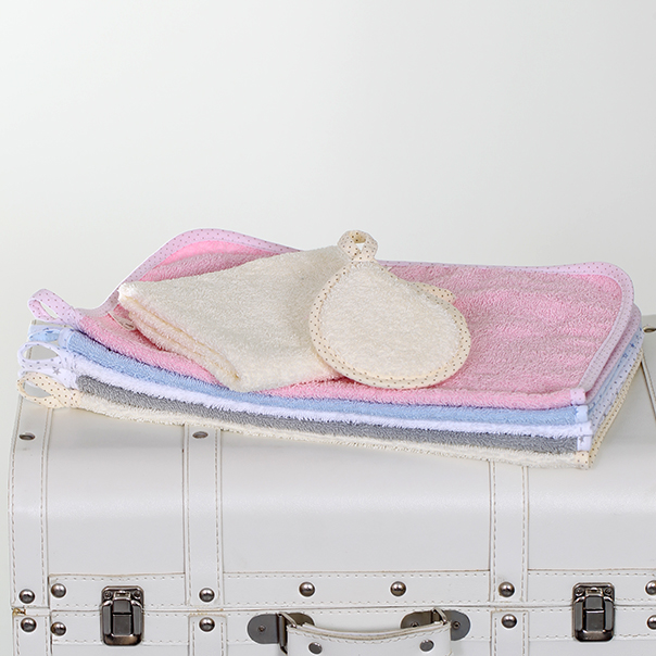 Rankšluostėlis su kempinėle